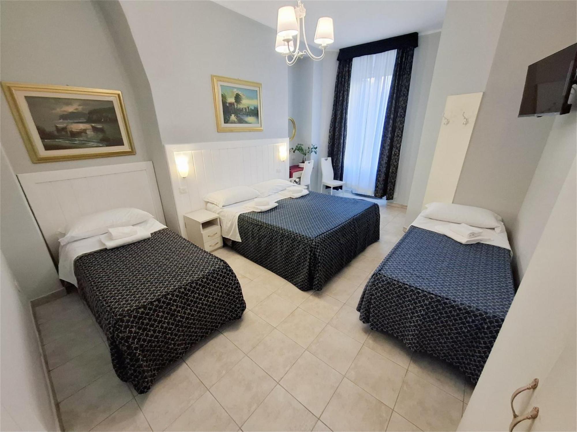 Hotel Aurelia Milano Centrale מראה חיצוני תמונה