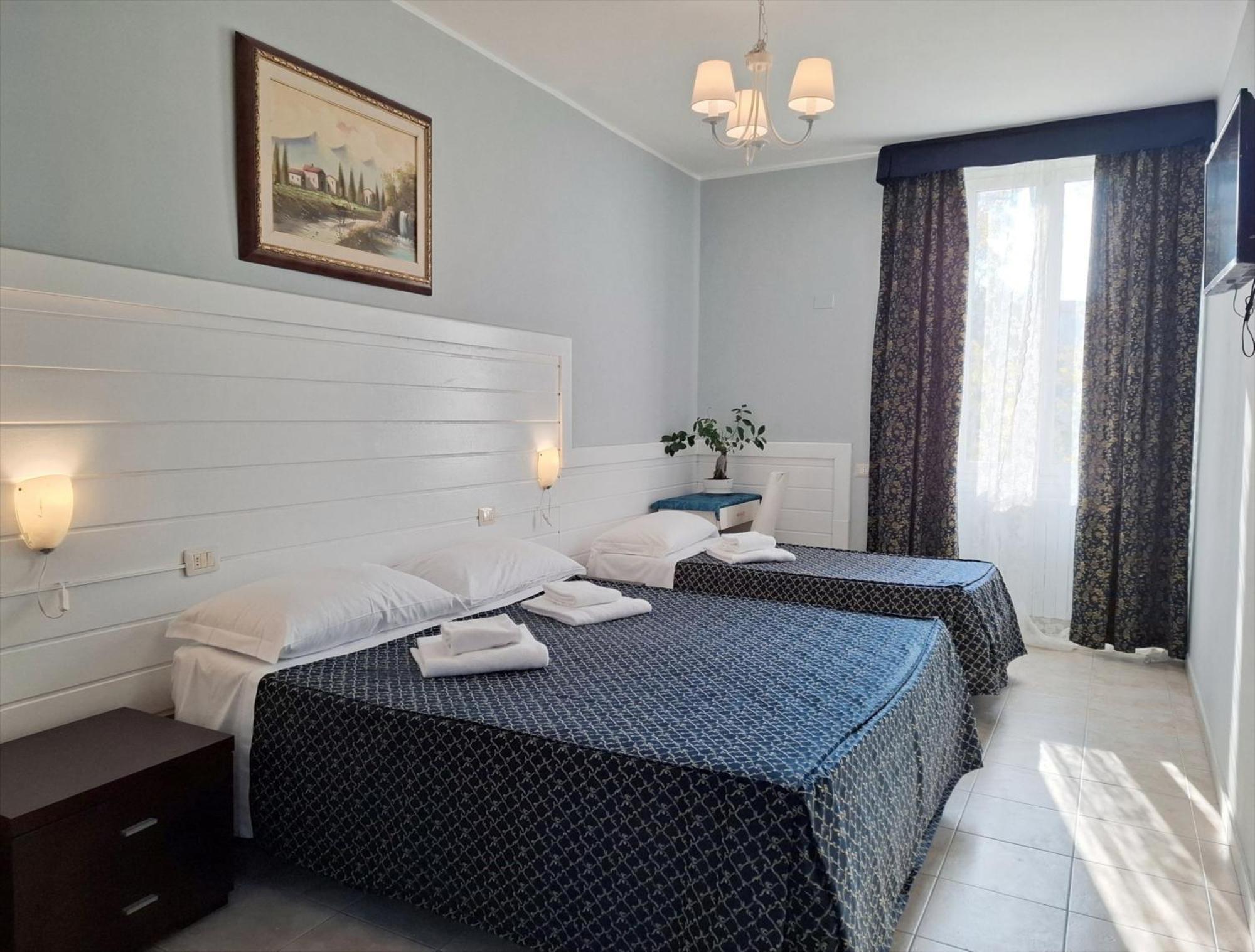 Hotel Aurelia Milano Centrale מראה חיצוני תמונה