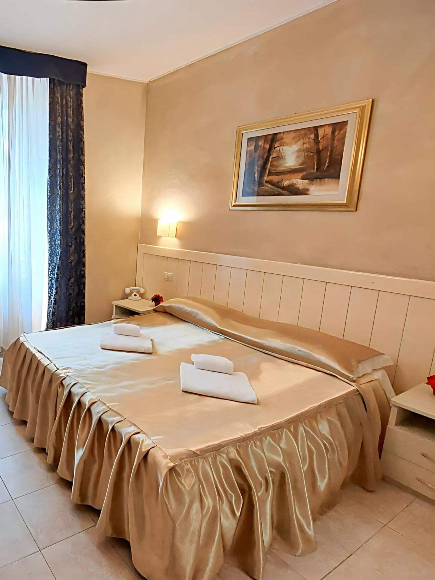Hotel Aurelia Milano Centrale מראה חיצוני תמונה