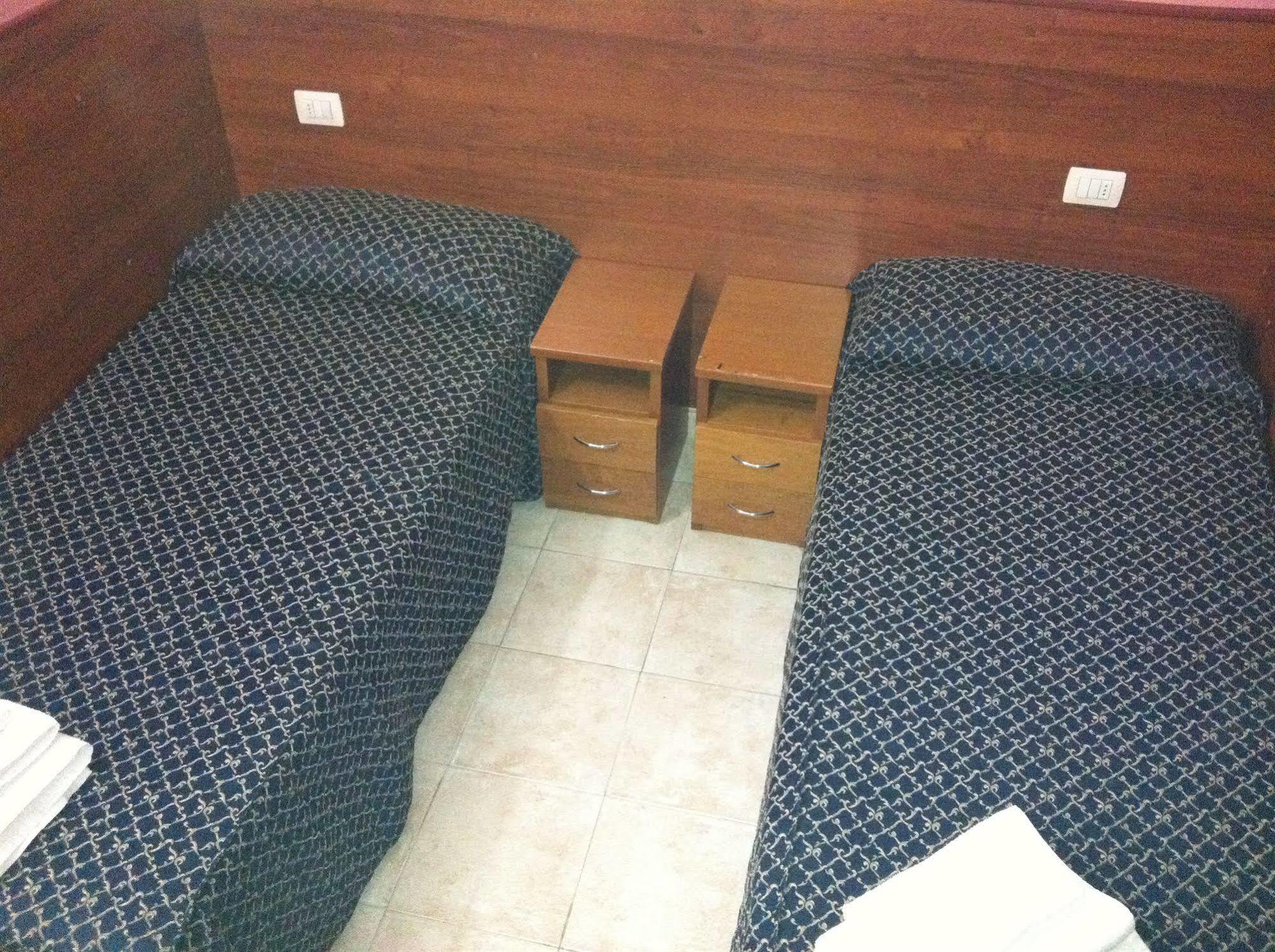 Hotel Aurelia Milano Centrale מראה חיצוני תמונה