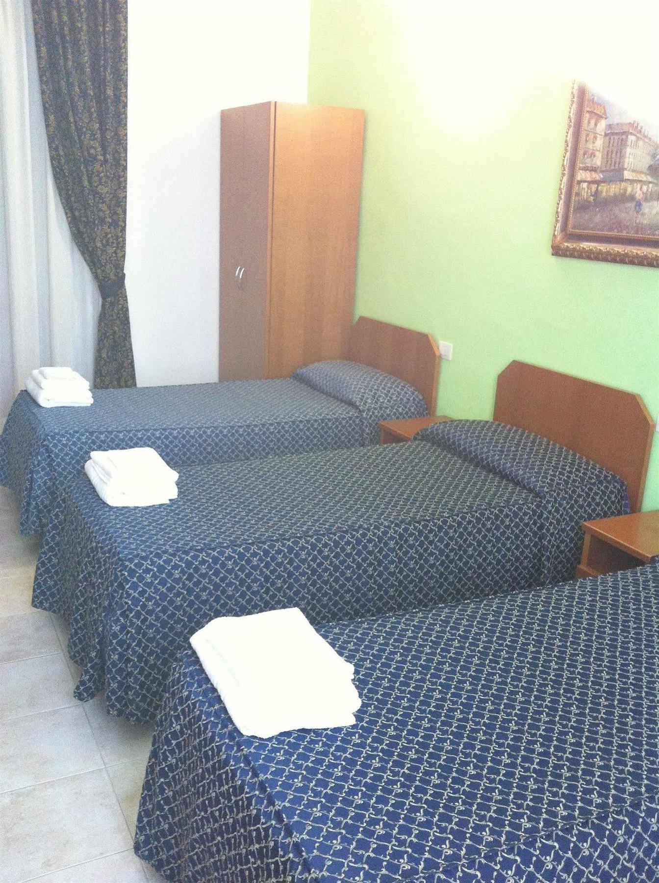 Hotel Aurelia Milano Centrale מראה חיצוני תמונה