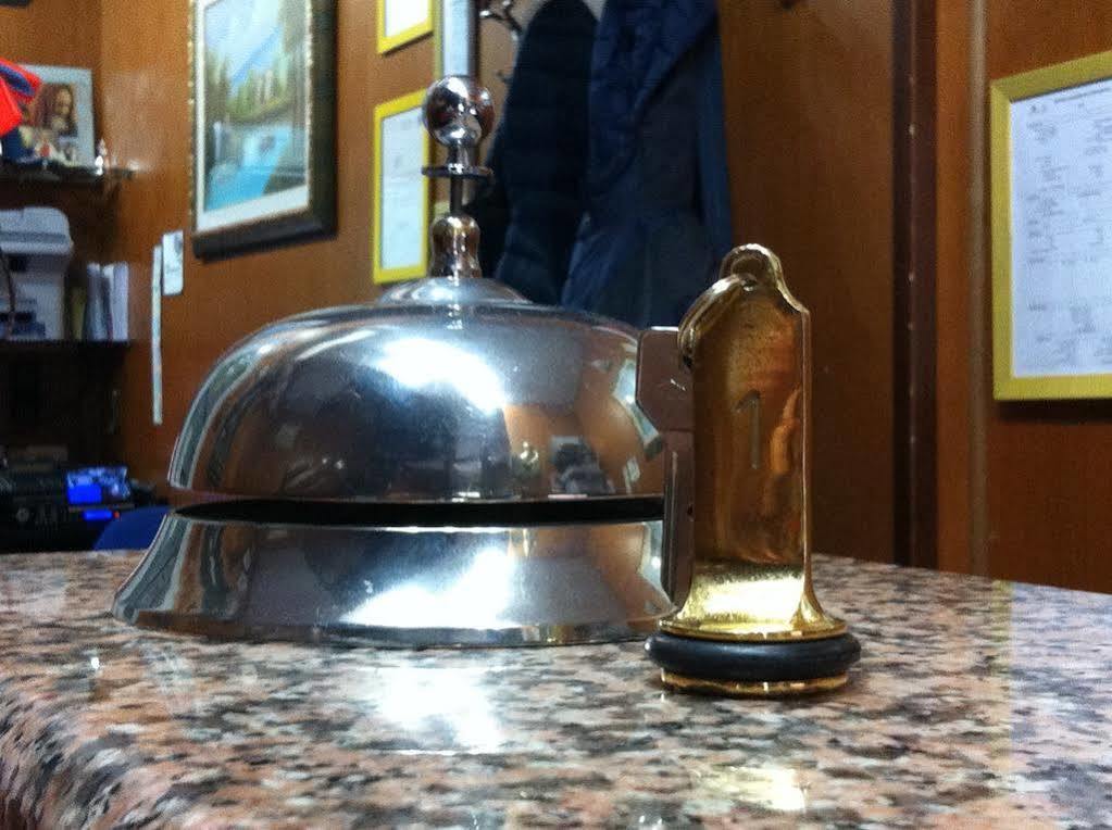 Hotel Aurelia Milano Centrale מראה חיצוני תמונה